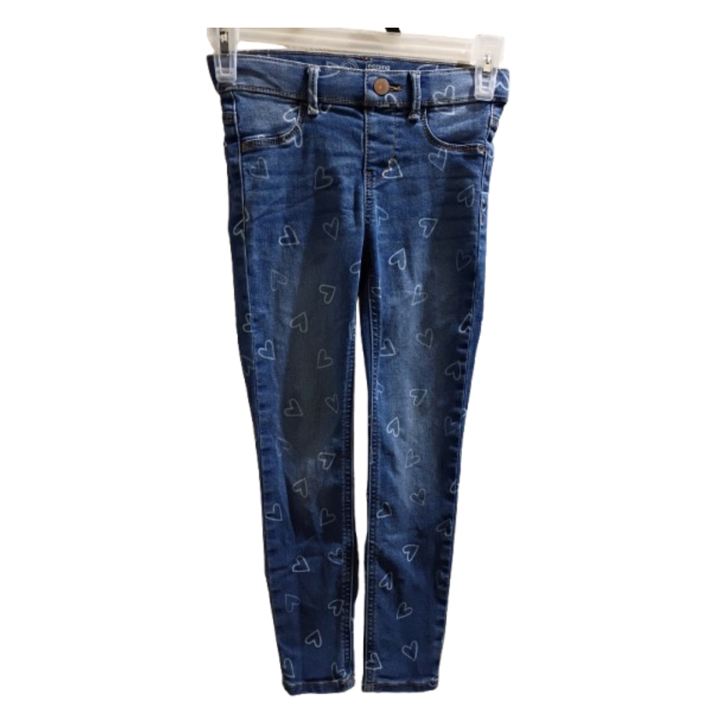 NWOT Blue Denim Heart Jeggings